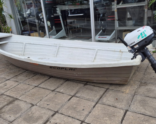 Piraguon Canoa con Yamaha 4hp 4T